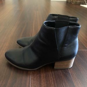 Dr Scholls Leather Booties